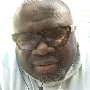 Meet your Posher, Kenneth